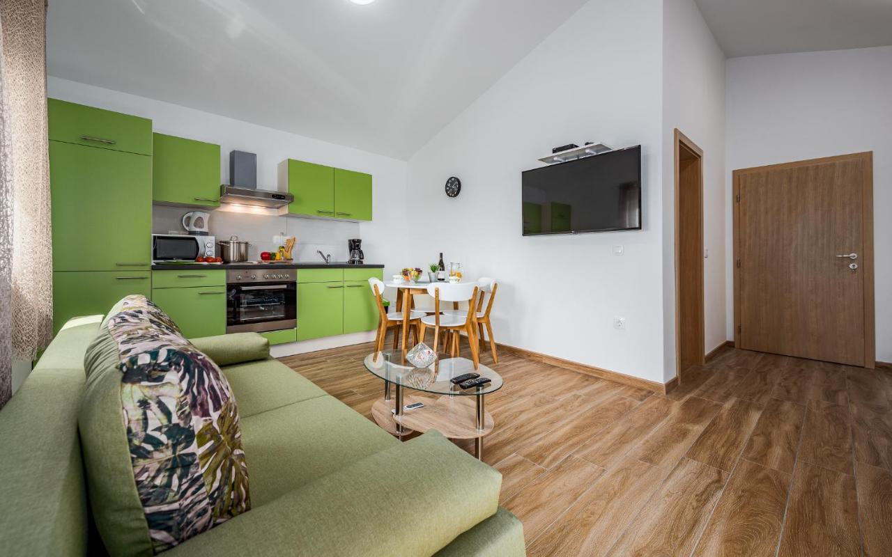 Apartments Nelle Пула Екстериор снимка